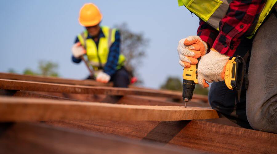 Expert top industrial roofings services in Packwood, IA